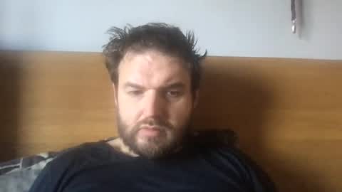 Snapshot of eliot26 chatting on 11/30/25, 12:42 e26 online show from 11/30/25, 12:42