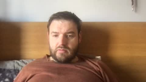 Snapshot of eliot26 chatting on 03/21/26, 11:37 e26 online show from 03/21/26, 11:37