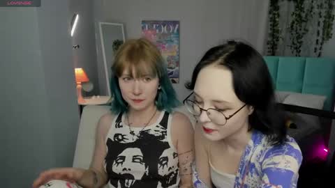 Snapshot of elira_vane chatting on 05/13/26, 11:18 Elira Vane online show from 05/13/26, 11:18