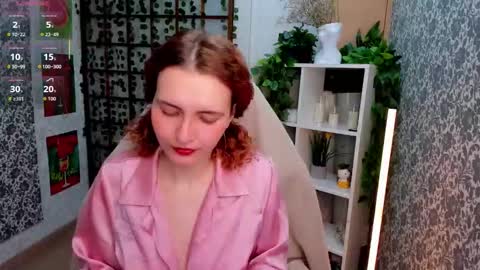 Elis  online show from 12/22/25, 02:19