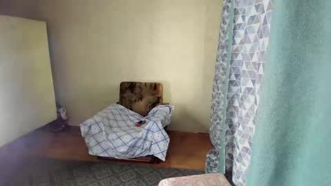 Snapshot of elis_gabbi chatting on 03/18/26, 02:15 Elis online show from 03/18/26, 02:15