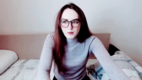 Snapshot of elisa_2001 chatting on 02/14/26, 09:39 Liza online show from 02/14/26, 09:39