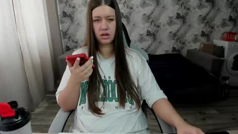 Aletta Oushen online show from 04/26/26, 06:44