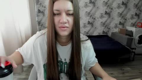 Aletta Oushen online show from 04/28/26, 05:56