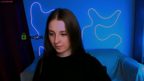 Snapshot of elisa_rise chatting on 04/03/26, 07:23 elisa_rise online show from 04/03/26, 07:23