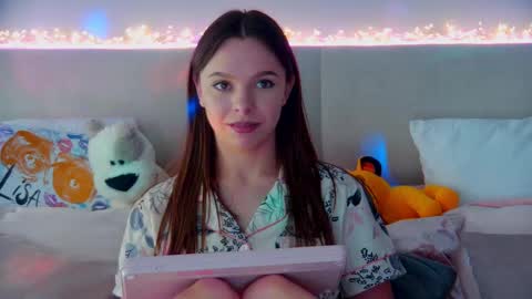 ElisabethDavis online show from 02/26/25, 10:31