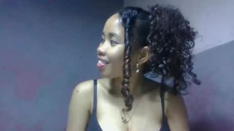 Snapshot of elisabethee chatting on 04/29/26, 07:34 elisabethee online show from 04/29/26, 07:34
