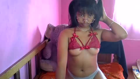 elisah01 online show from 06/17/26, 05:32