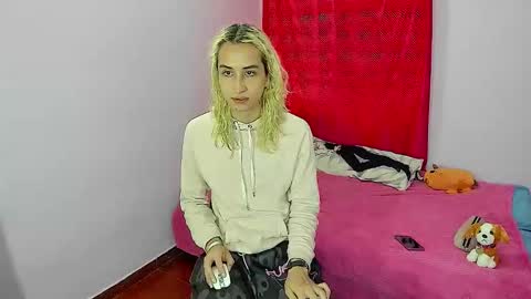 elisdarling online show from 01/13/26, 05:18