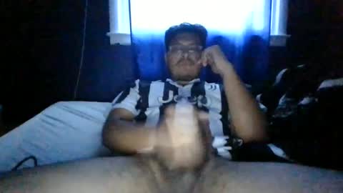 Snapshot of eliseovaley2020 chatting on 06/18/26, 11:42 Hector Perez online show from 06/18/26, 11:42