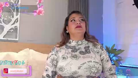 Elise Play Boobs online show from 07/24/26, 08:18