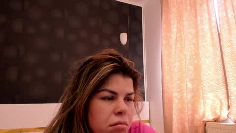 Snapshot of elisetyler89 chatting on 03/31/26, 10:26 Elly online show from 03/31/26, 10:26