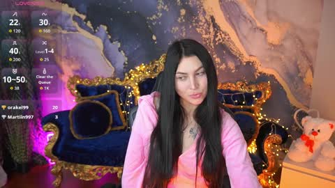 Snapshot of elisevelour chatting on 04/11/26, 03:27 elisevelour online show from 04/11/26, 03:27