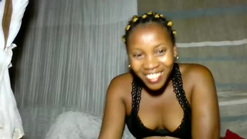 Snapshot of elita12010 chatting on 06/08/26, 07:25 elita12010 online show from 06/08/26, 07:25