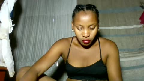 Snapshot of elita12010 chatting on 06/16/26, 12:30 elita12010 online show from 06/16/26, 12:30