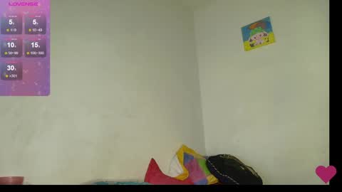 Snapshot of elivanegas chatting on 05/16/26, 05:04 Eli Vanegas online show from 05/16/26, 05:04