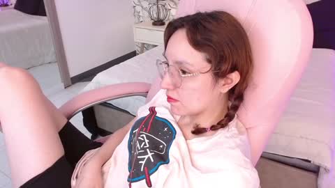 Eliza online show from 01/17/25, 07:27