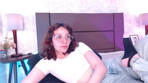 Eliza online show from 01/28/25, 01:29