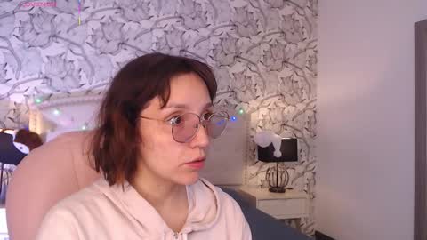 Eliza online show from 11/15/25, 07:10