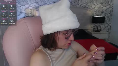 Eliza online show from 12/18/25, 08:26