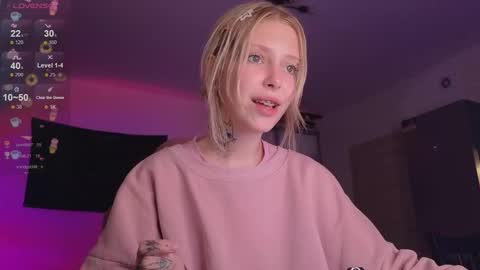 Elizabeth online show from 10/13/25, 09:59