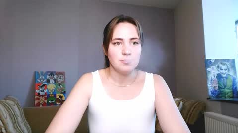 Snapshot of eliza_sin chatting on 11/23/25, 10:37 Elizabeth online show from 11/23/25, 10:37