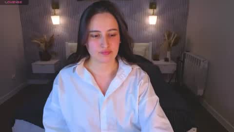 Elizabet online show from 07/06/26, 09:06