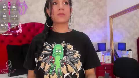 Elizabet Taylor online show from 11/26/25, 02:51