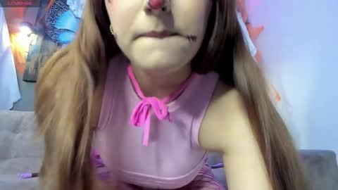 Elizabeth Lamer online show from 10/26/25, 07:36