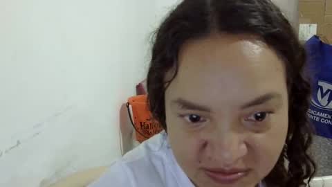 Elizabeth Martinez  online show from 05/04/26, 03:19