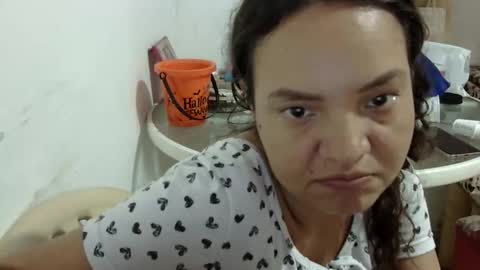 Elizabeth Martinez  online show from 05/12/26, 05:54