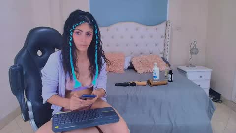 Elizabeth  online show from 05/16/26, 12:40