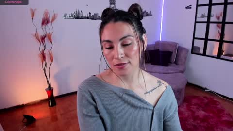 Elizabeth online show from 12/26/24, 06:01