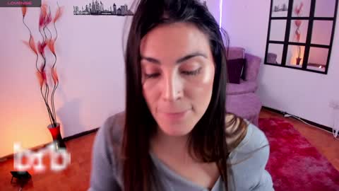 Elizabeth online show from 01/16/25, 06:16