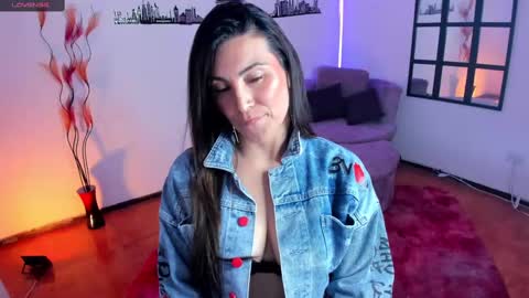 Elizabeth online show from 03/06/25, 09:20