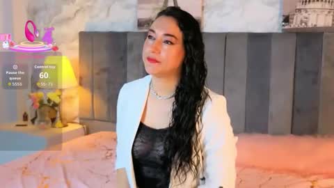 elizabth online show from 11/24/25, 12:05