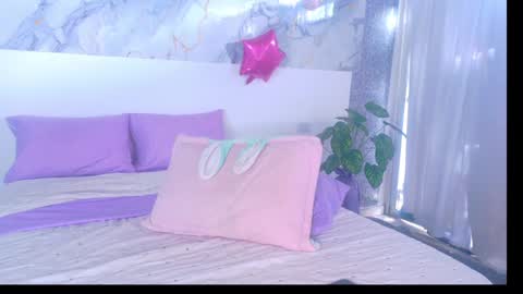 Lizzy online show from 04/26/26, 07:44