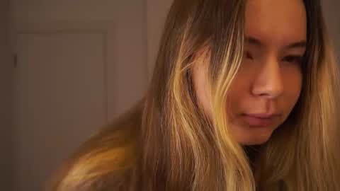 Snapshot of elizabethennals chatting on 09/18/25, 06:43 Elizabeth online show from 09/18/25, 06:43