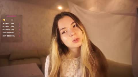 Snapshot of elizabethennals chatting on 10/20/25, 05:13 Elizabeth online show from 10/20/25, 05:13