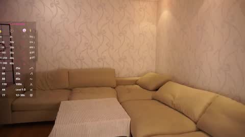 Snapshot of elizabethennals chatting on 11/27/25, 07:16 Elizabeth online show from 11/27/25, 07:16