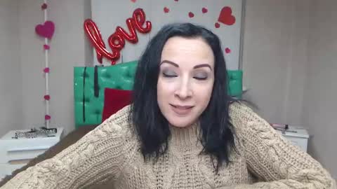Snapshot of elizabethsho chatting on 02/10/26, 08:24 ElizabethSho online show from 02/10/26, 08:24