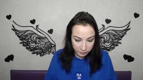 Snapshot of elizabethsho chatting on 02/25/26, 06:06 ElizabethSho online show from 02/25/26, 06:06