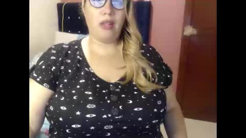 Elizabeth online show from 02/25/25, 11:11