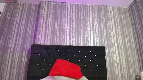 elizabetth_roman online show from 06/22/26, 02:36
