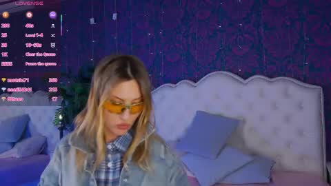Linda online show from 05/02/26, 04:45