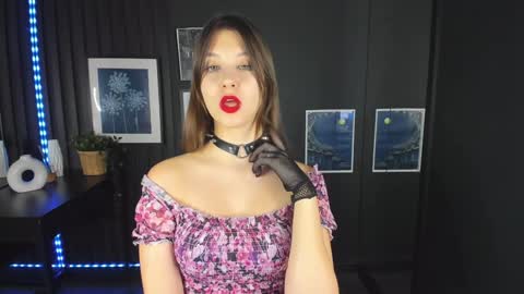 Eliza online show from 12/27/24, 06:20