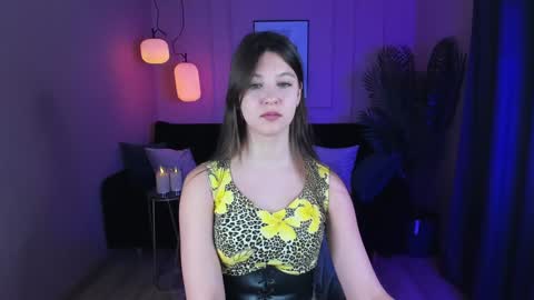 Eliza online show from 01/12/25, 03:57