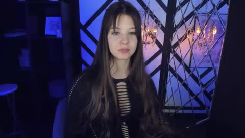 Eliza online show from 02/14/25, 05:25