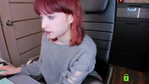 Snapshot of elizanik chatting on 05/15/26, 11:01 Eliza online show from 05/15/26, 11:01