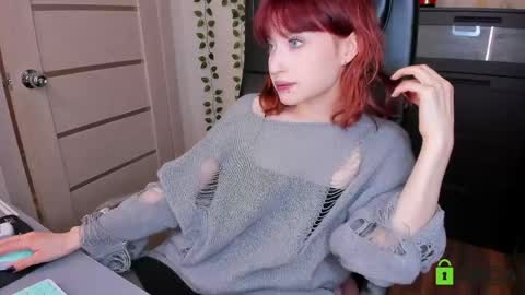 Snapshot of elizanik chatting on 05/16/26, 12:40 Eliza online show from 05/16/26, 12:40